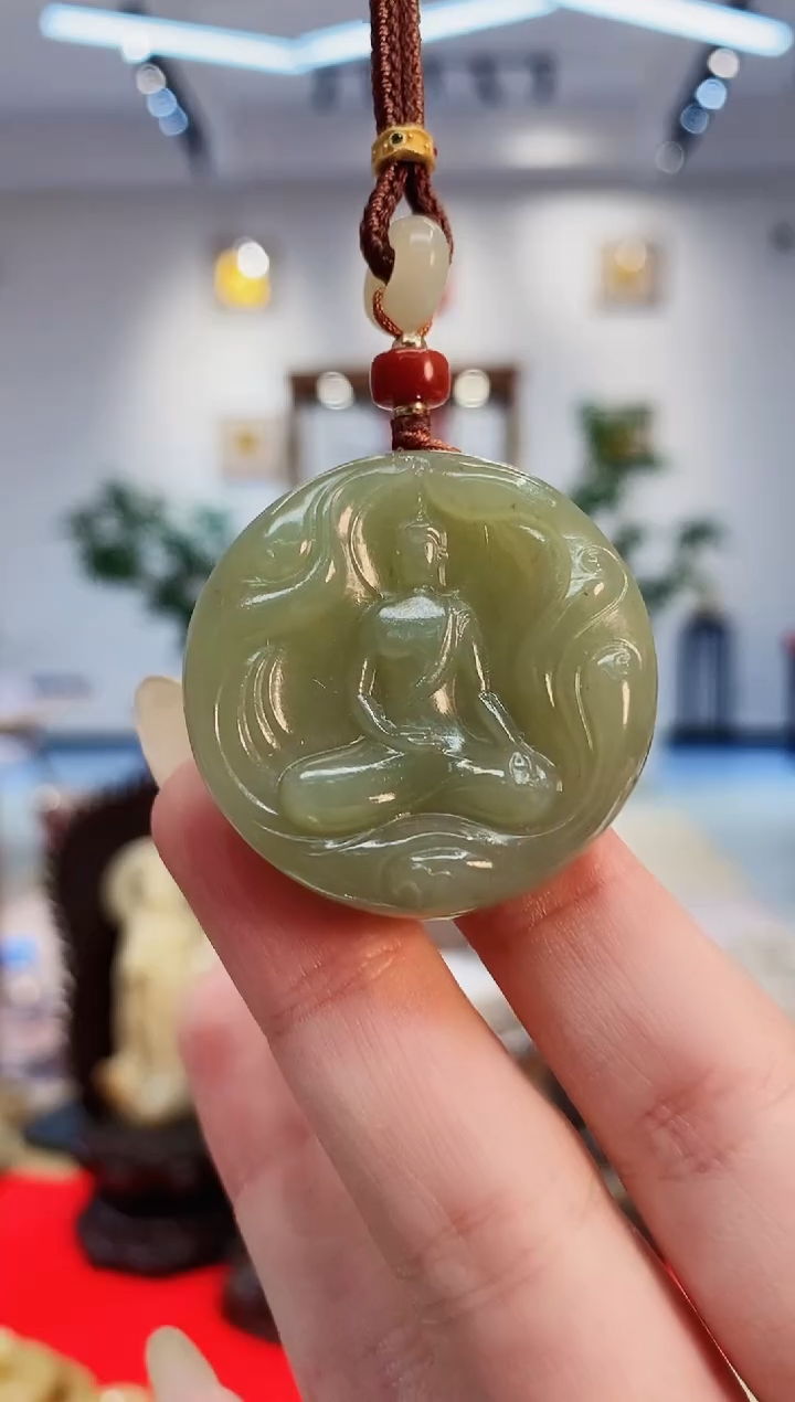 【闪购商品】和田玉挂件未镶嵌绿黄无相佛