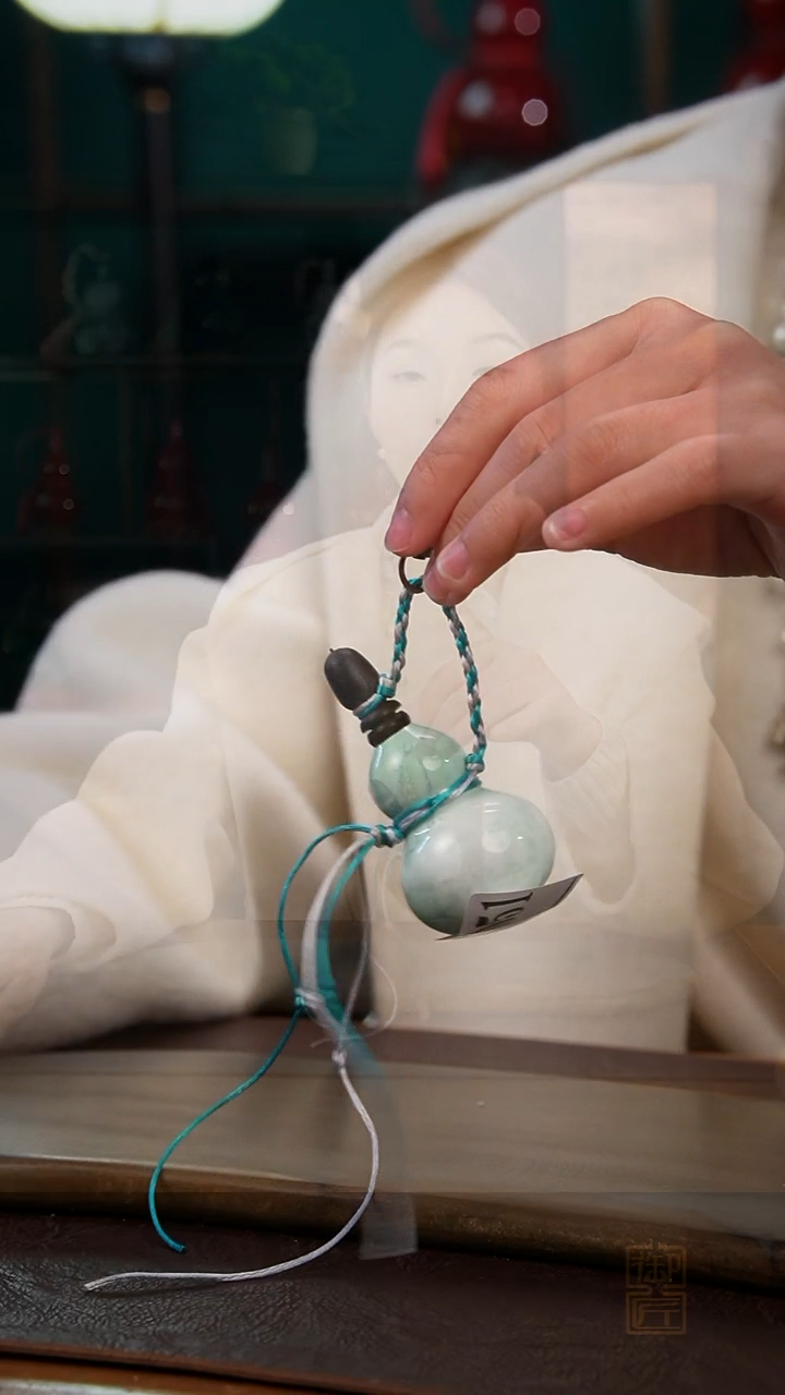 【闪购商品】A051小葫芦挂件（无内胆）一物一拍