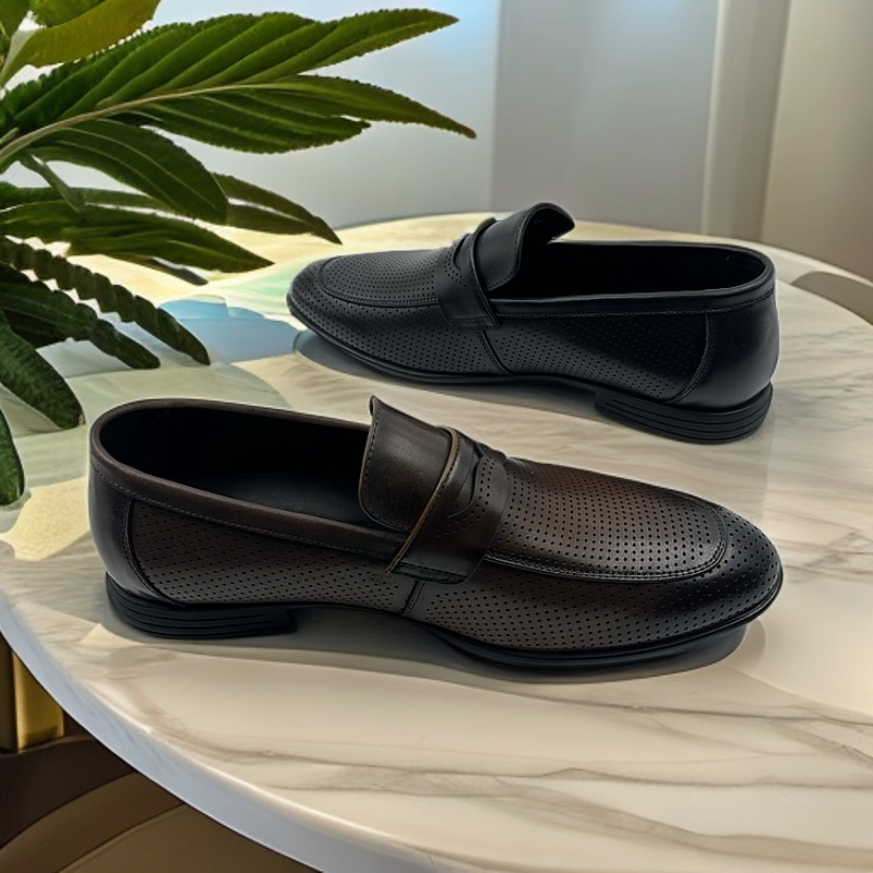 头层牛皮耐磨底男款时尚镂空透气休闲夏季商务皮鞋（626666）