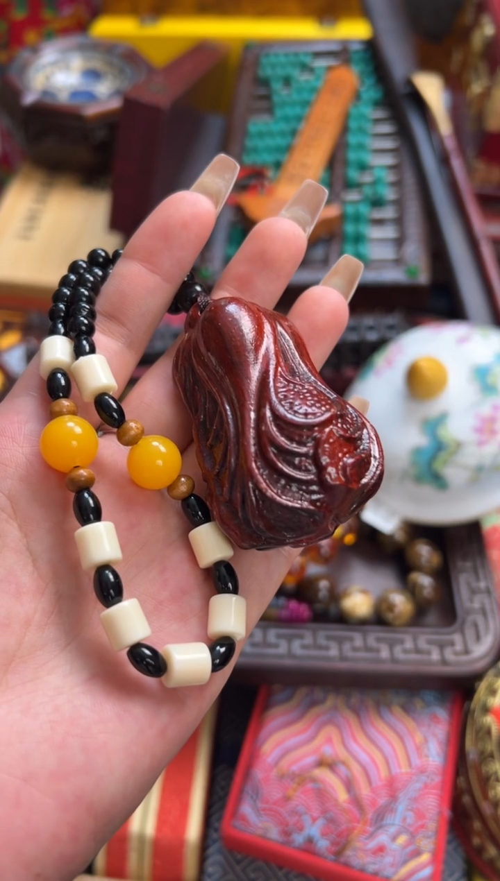 檀香紫檀（小叶紫檀）--------瓷---------白菜