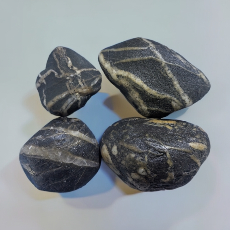 新疆五彩戈壁家居装饰摆件