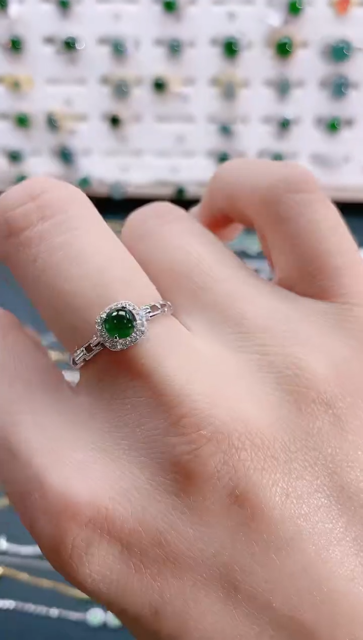 【闪购商品】翡翠戒指银S925镶嵌天然翡翠