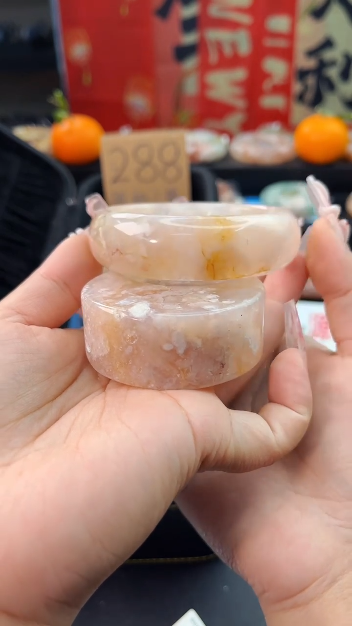 【闪购商品】石英质玉手镯未镶嵌赠送镯心（58圈口）