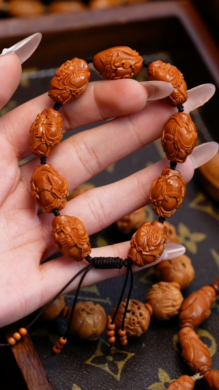 【闪购商品】橄榄核吊坠苏工橄榄核