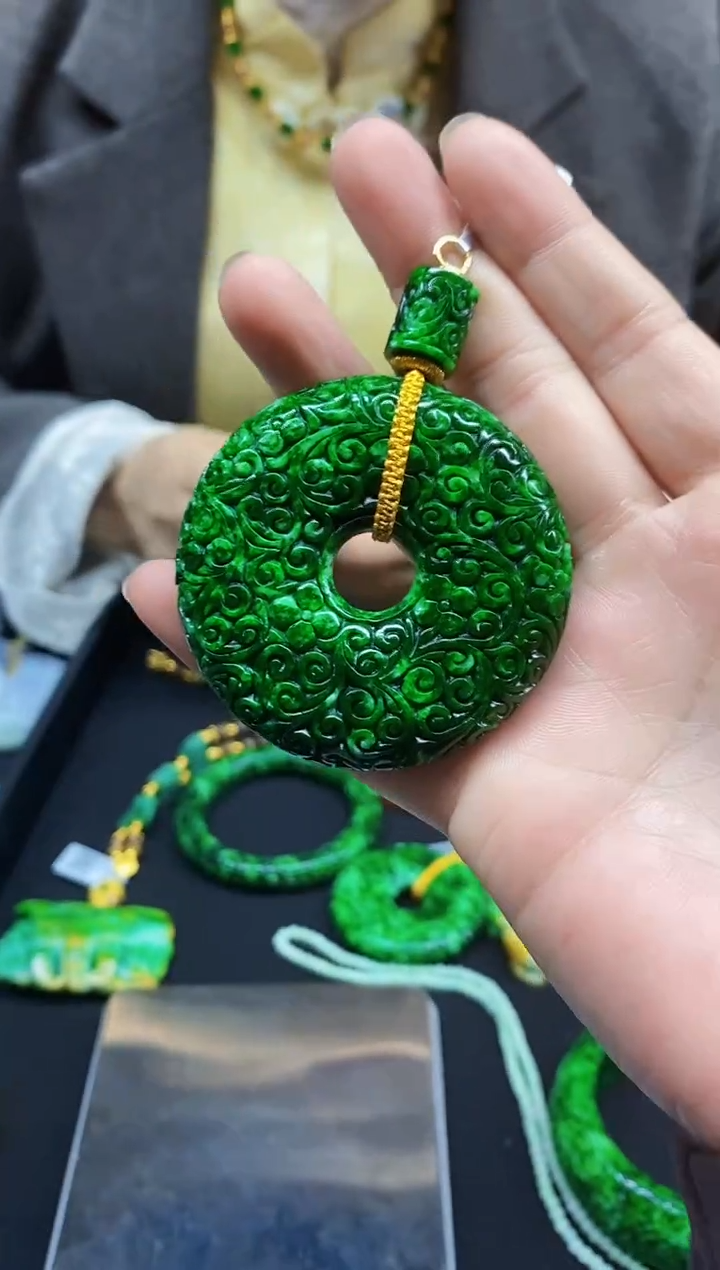 颈饰未镶嵌翡翠翡翠吊坠