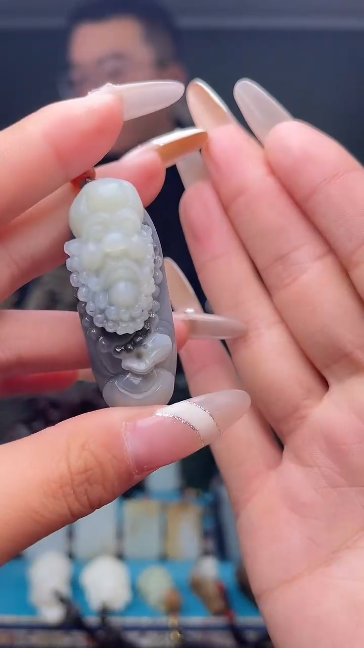 未镶嵌和田玉挂件1