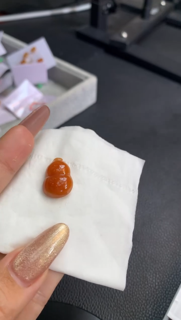 【闪购商品】定制翡翠未镶嵌翡翠