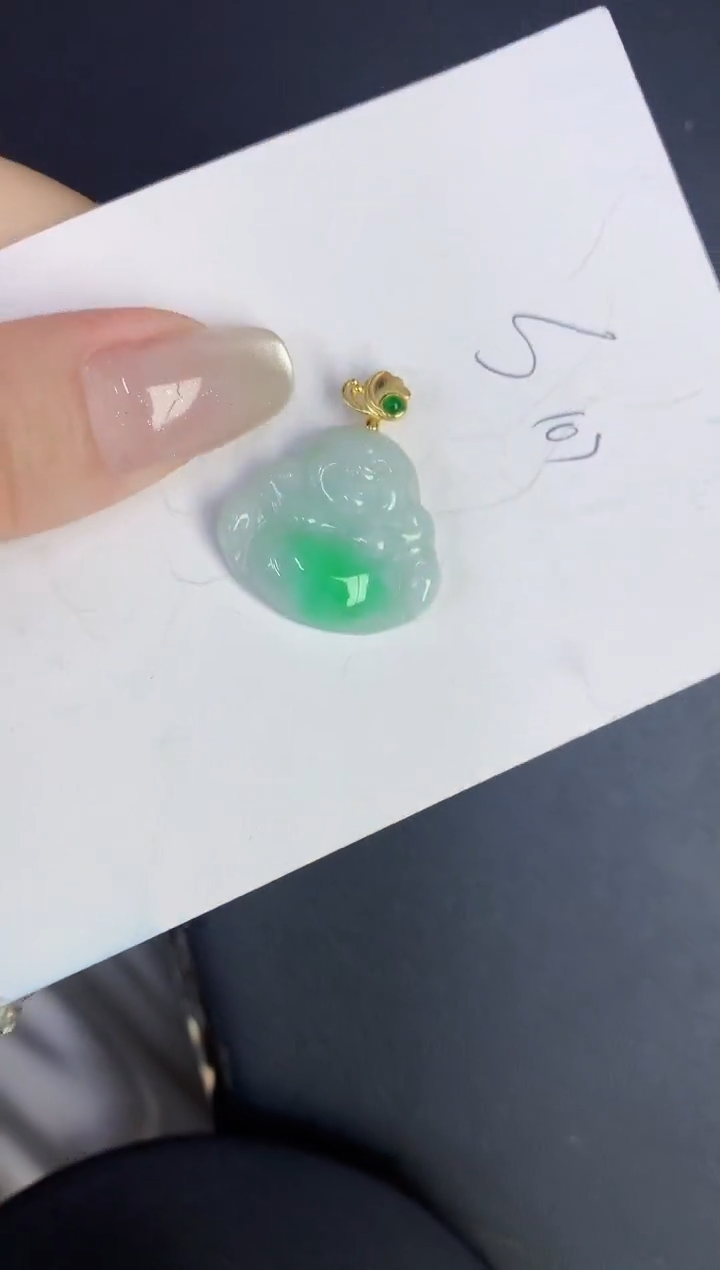 翡翠未镶嵌颈饰缅甸天然翡翠A货