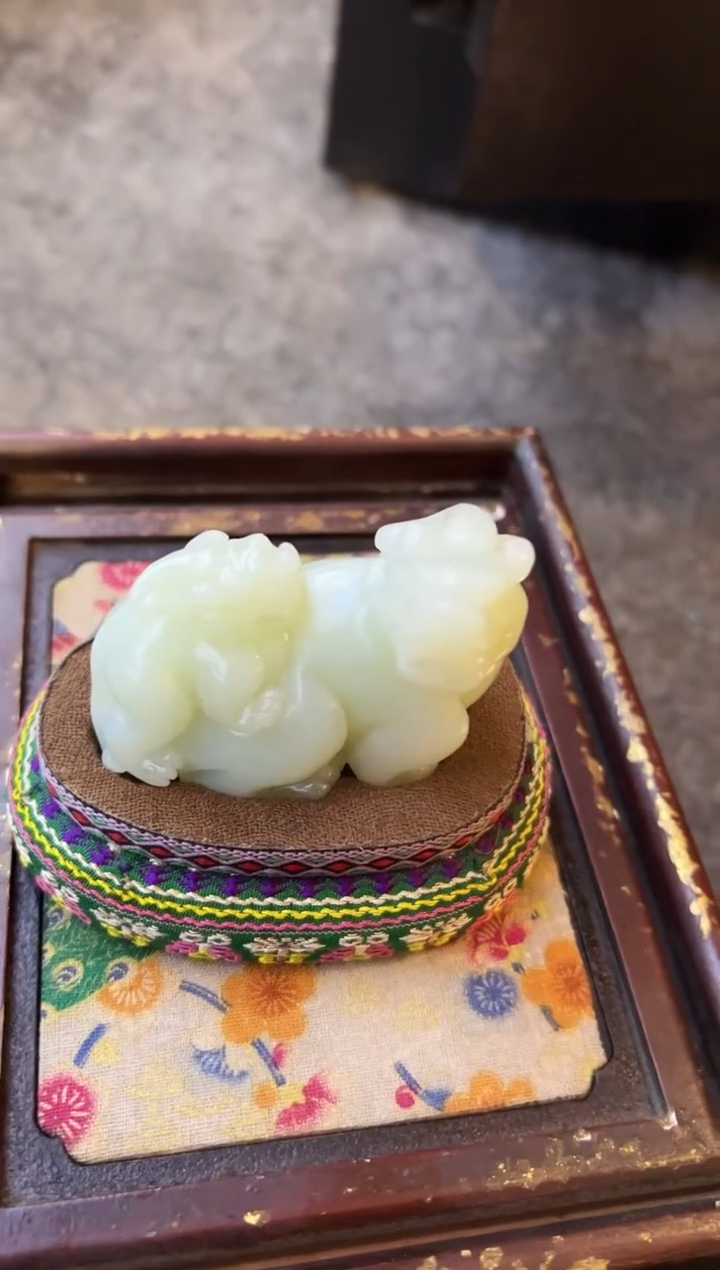 【闪购商品】和田玉摆件未镶嵌21子母貔貅