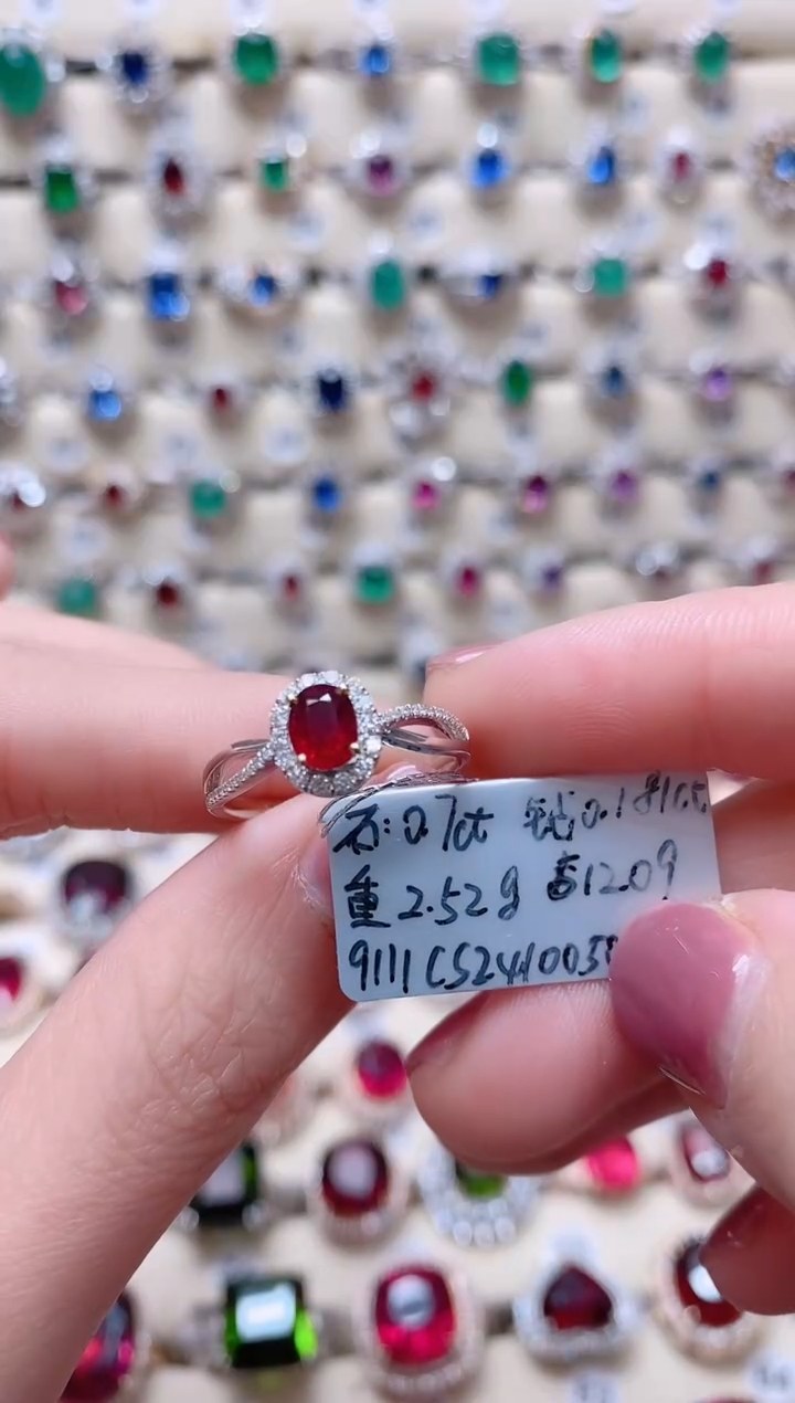 【闪购商品】红宝石18K金戒指18K金镶嵌1