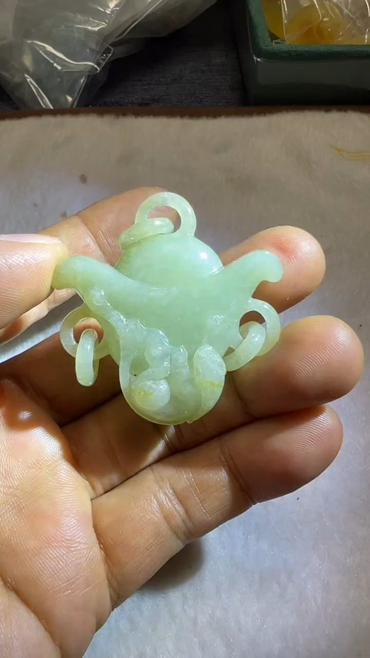 【闪购商品】翡翠颈饰未镶嵌元宝