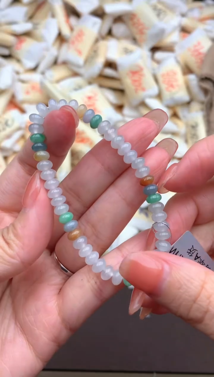 【闪购商品】翡翠挂件未镶嵌一