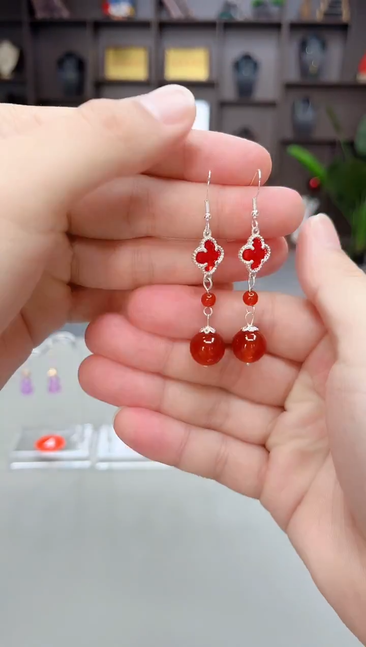 未镶嵌耳饰玛瑙/玉髓233000