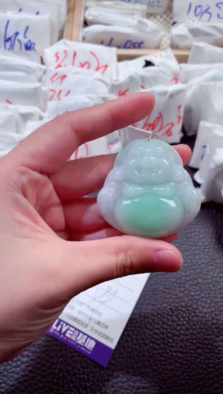 翡翠未镶嵌颈饰00000536