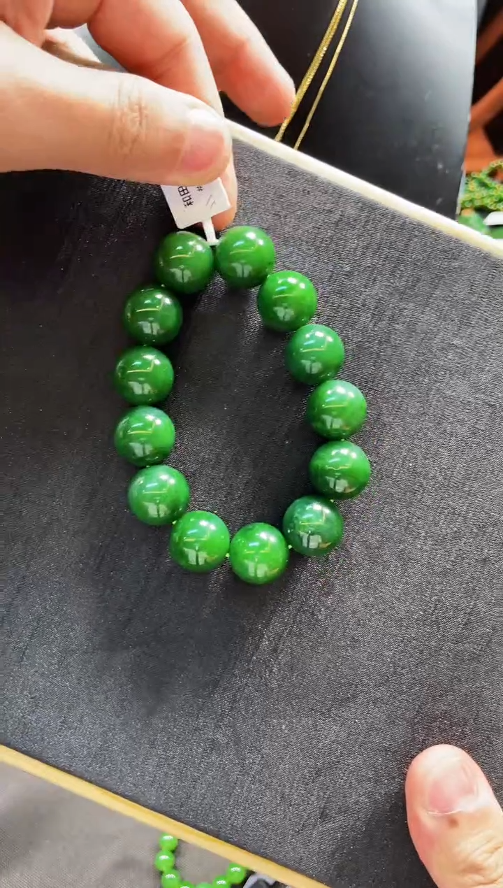 【闪购商品】和田玉手串未镶嵌多样性发一
