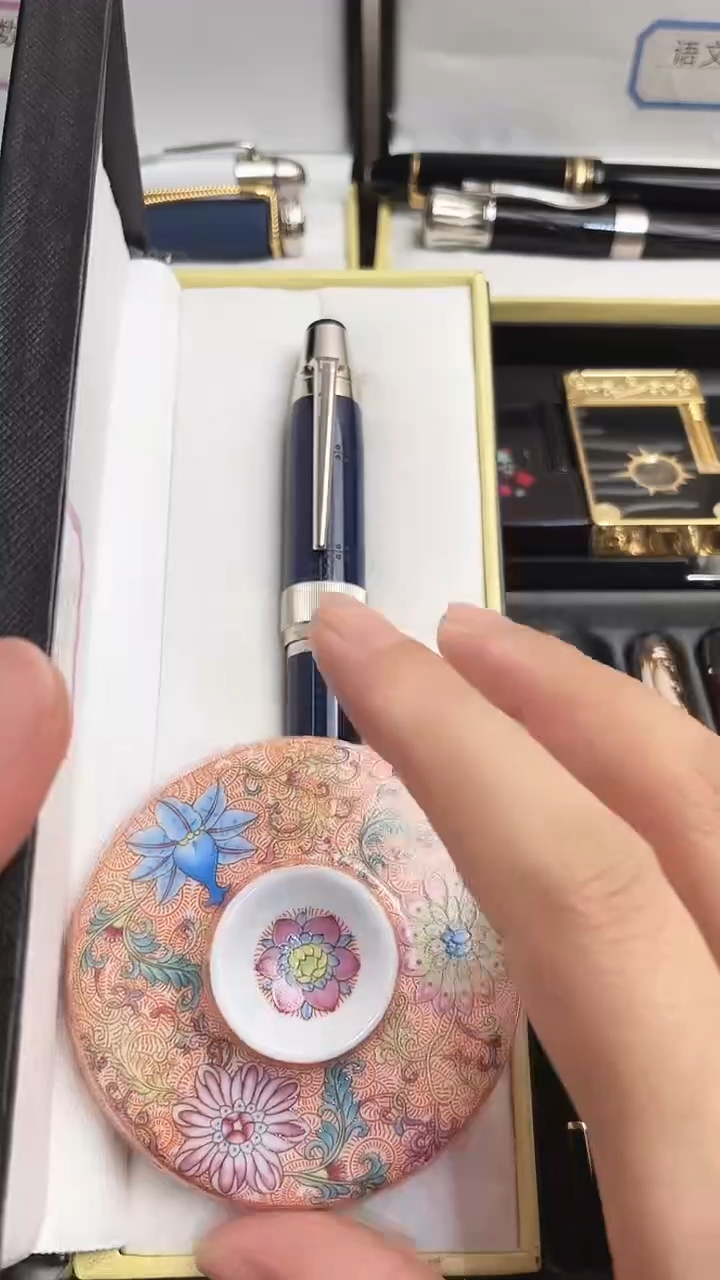 瓷片AAAAAAQQQQQQ666777