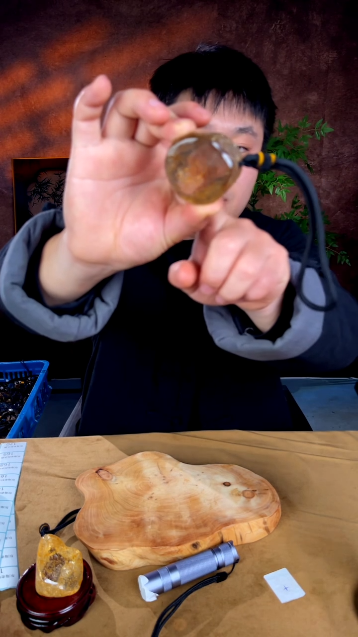 水晶摆件未镶嵌161