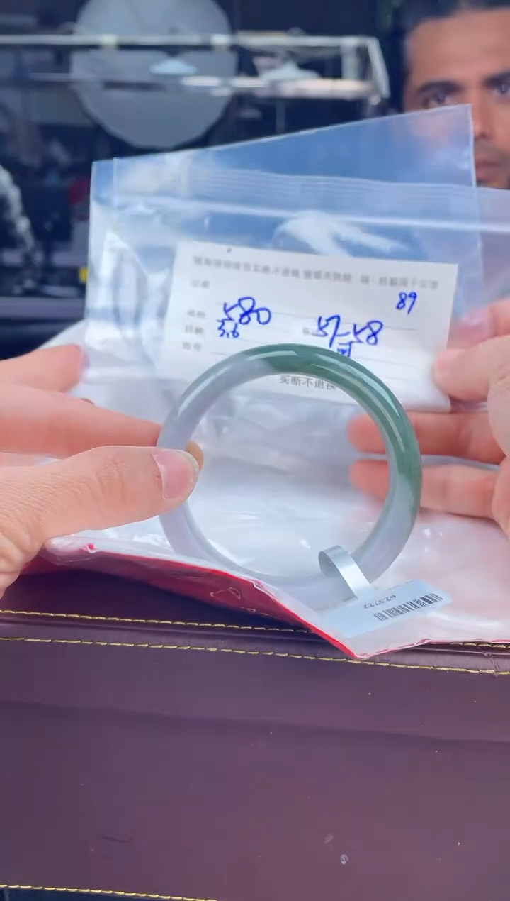 【闪购商品】定制翡翠手镯未镶嵌毛货手镯需精细抛光/58.8