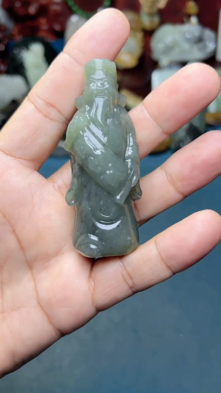 未镶嵌和田玉把件-