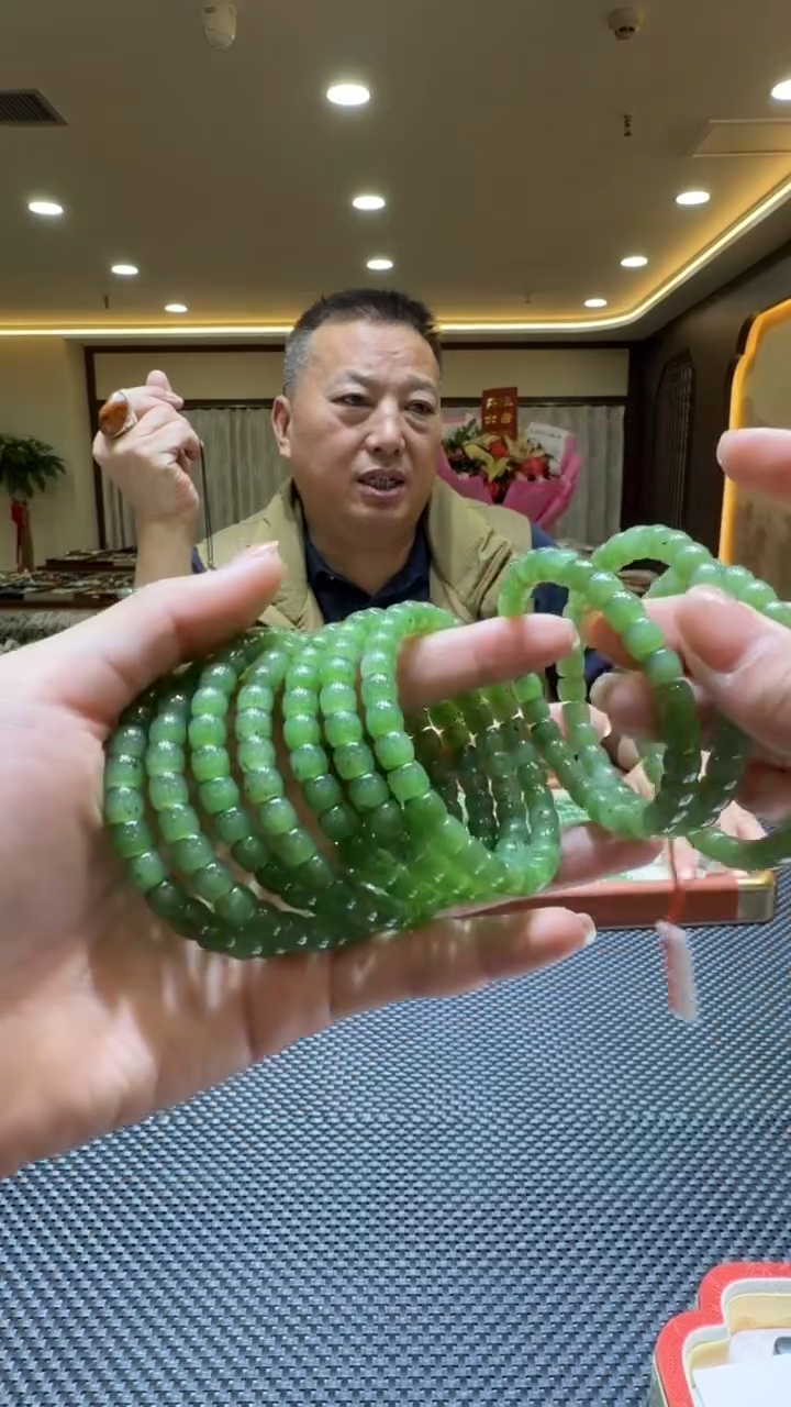 颈饰未镶嵌和田玉手串（多样性发一）