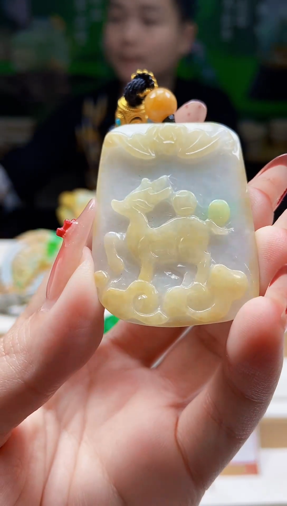 颈饰未镶嵌翡翠翡翠A货