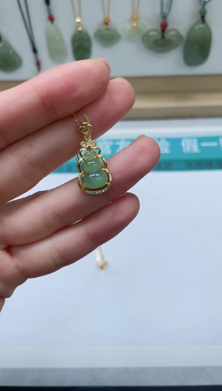 【闪购商品】和田玉颈饰银S925镶嵌000