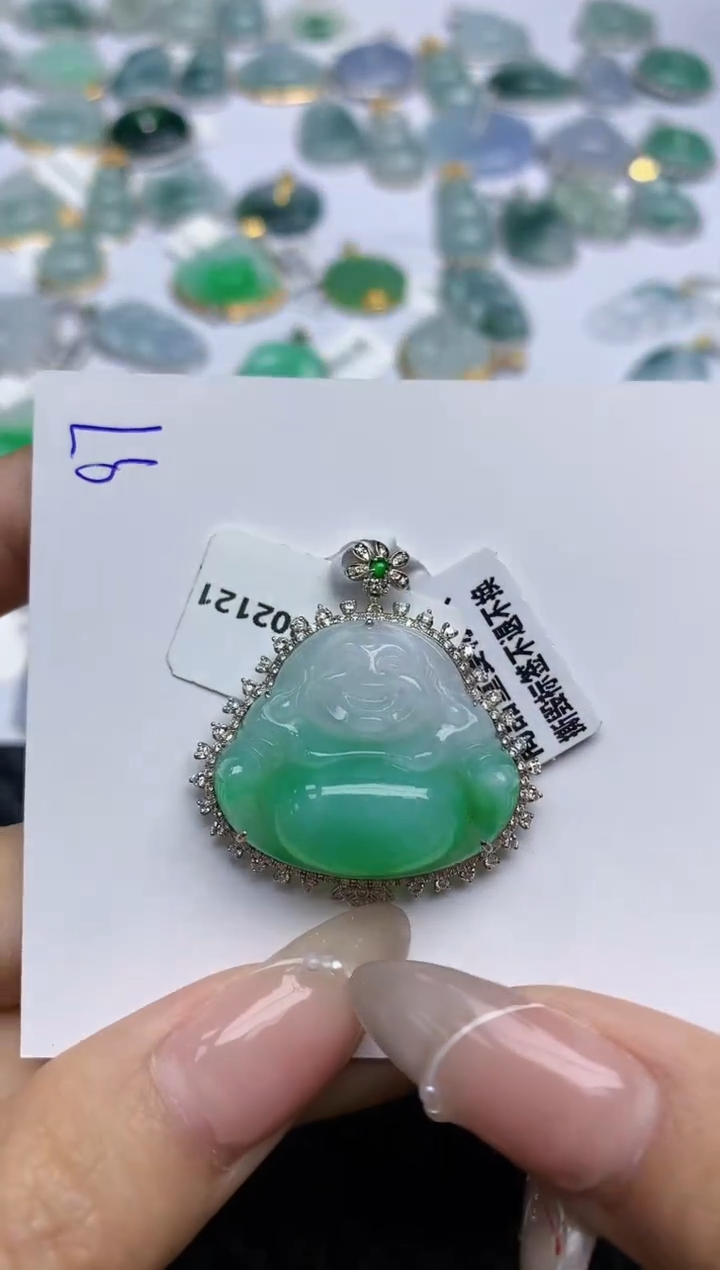 【闪购商品】翡翠颈饰18K金镶嵌 天然翡翠A货