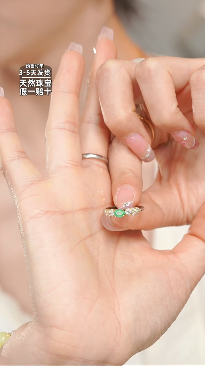 祖母绿戒指银S925镶嵌祖母绿戒指