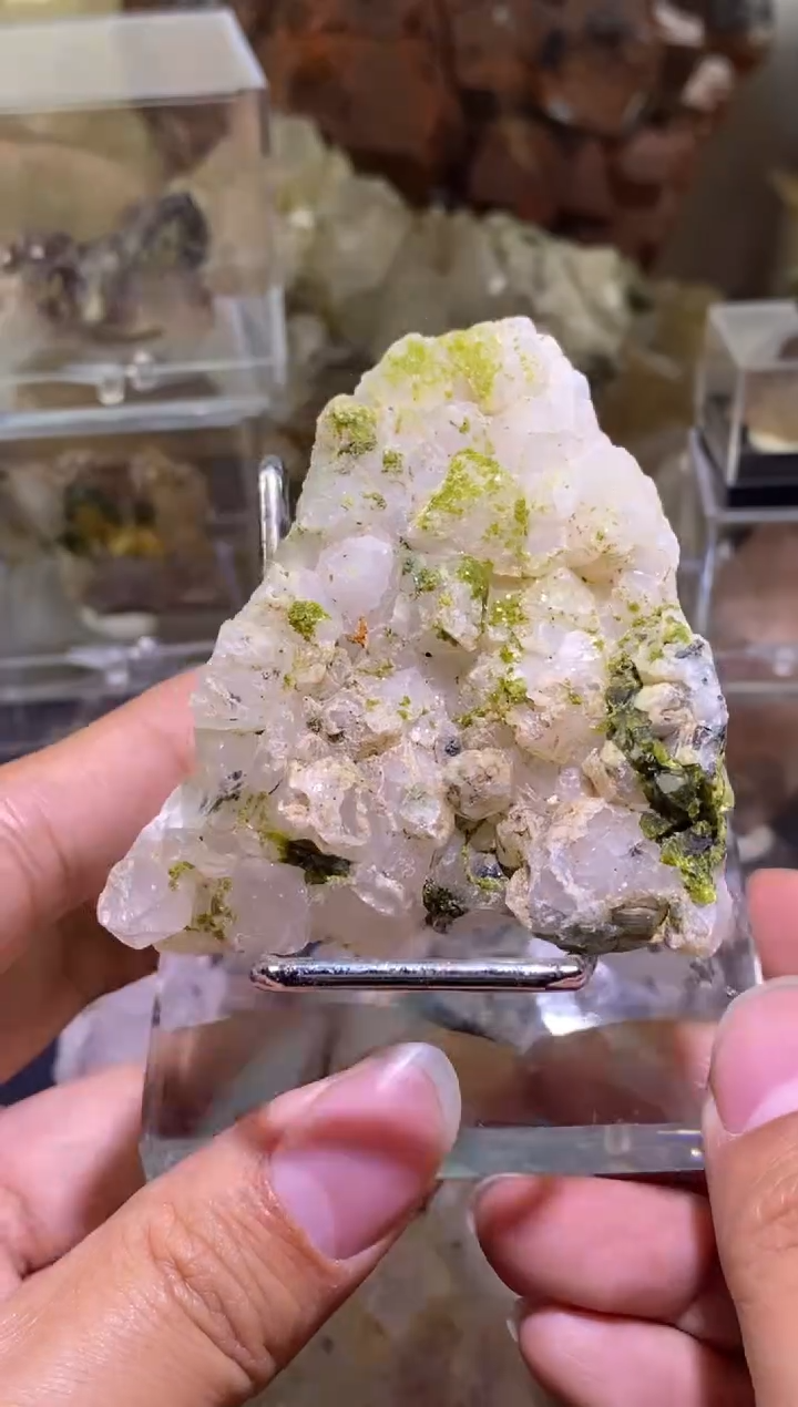 未镶嵌珠宝半成品水晶101号 抹茶绿花园水晶