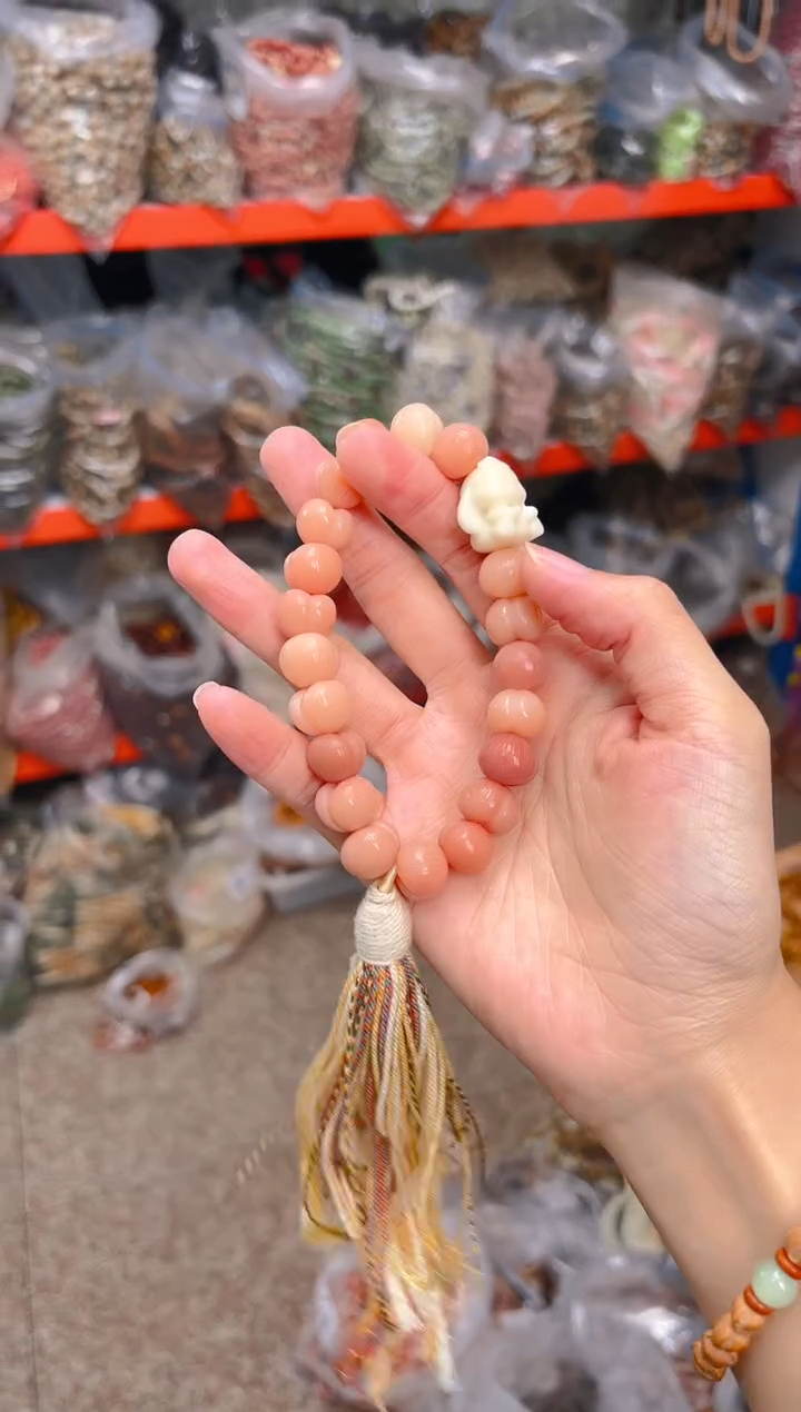 吊坠菩提根/象牙果粉色屁桃手持 兔子