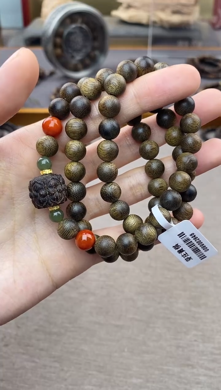 【闪购商品】沉香手串芽庄黄棋沉水老料0.8＋双头莲花三圈设计