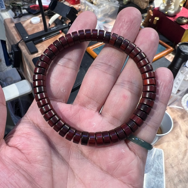 XYZT80小叶紫檀药片珠7X4
