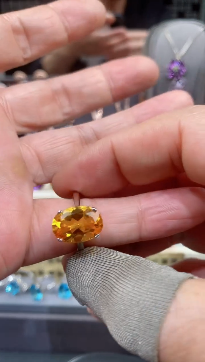 【闪购商品】黄晶戒子银S925镶嵌黄晶戒子