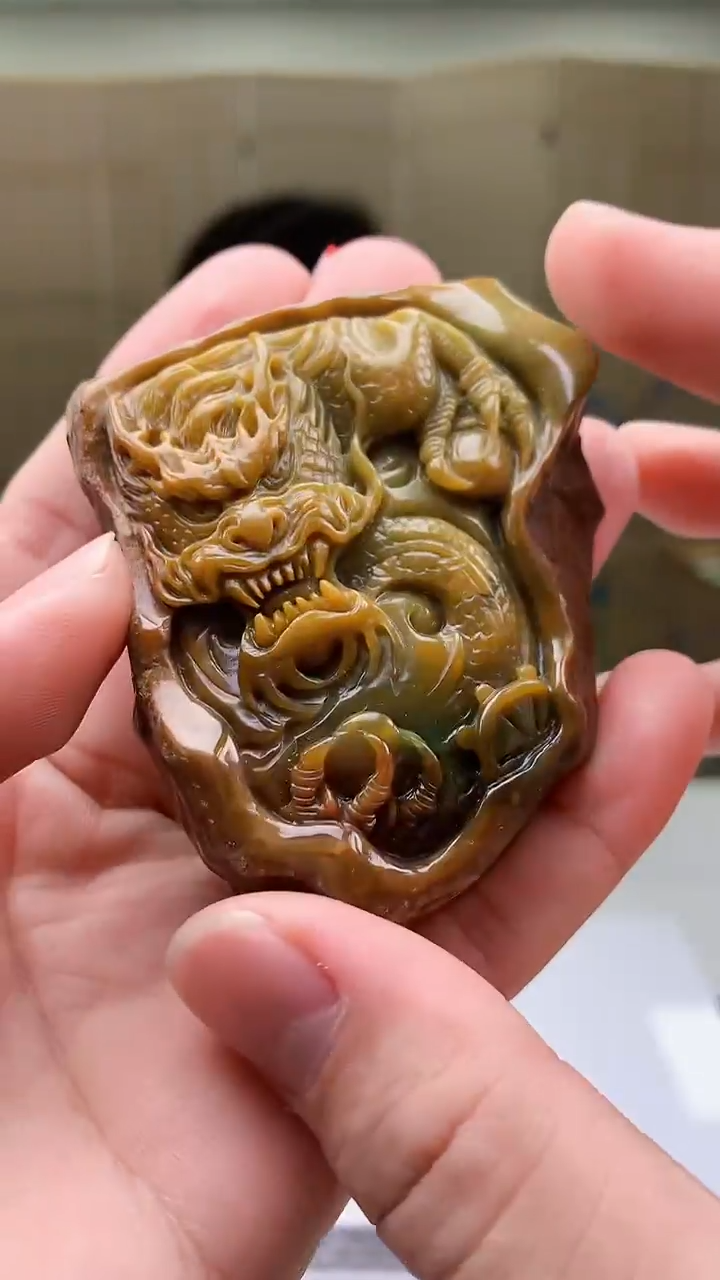 【闪购商品】定制翡翠未镶嵌4852bb-毛货挂件赠珠链65