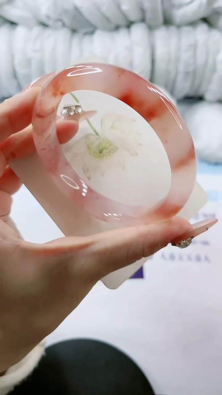 【闪购商品】石英质玉手镯未镶嵌多样性发货L129-62