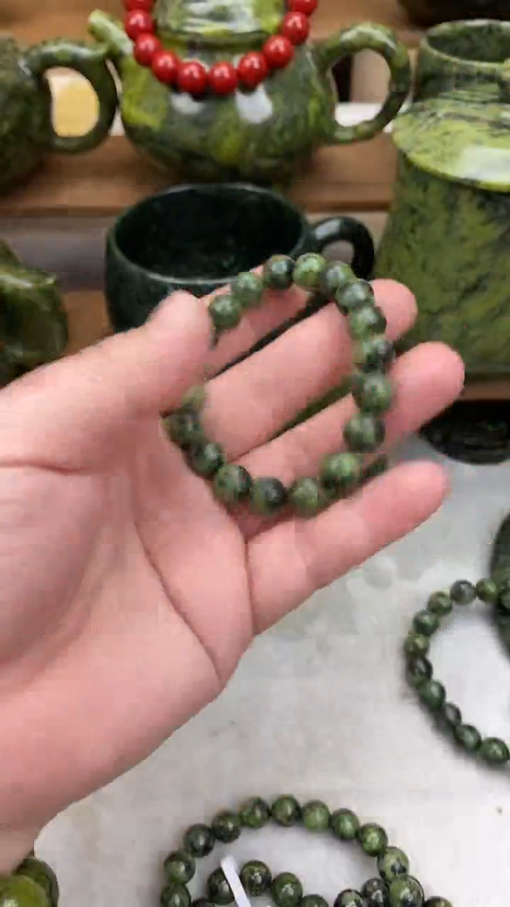 【闪购商品】蛇纹石玉手串未镶嵌手串