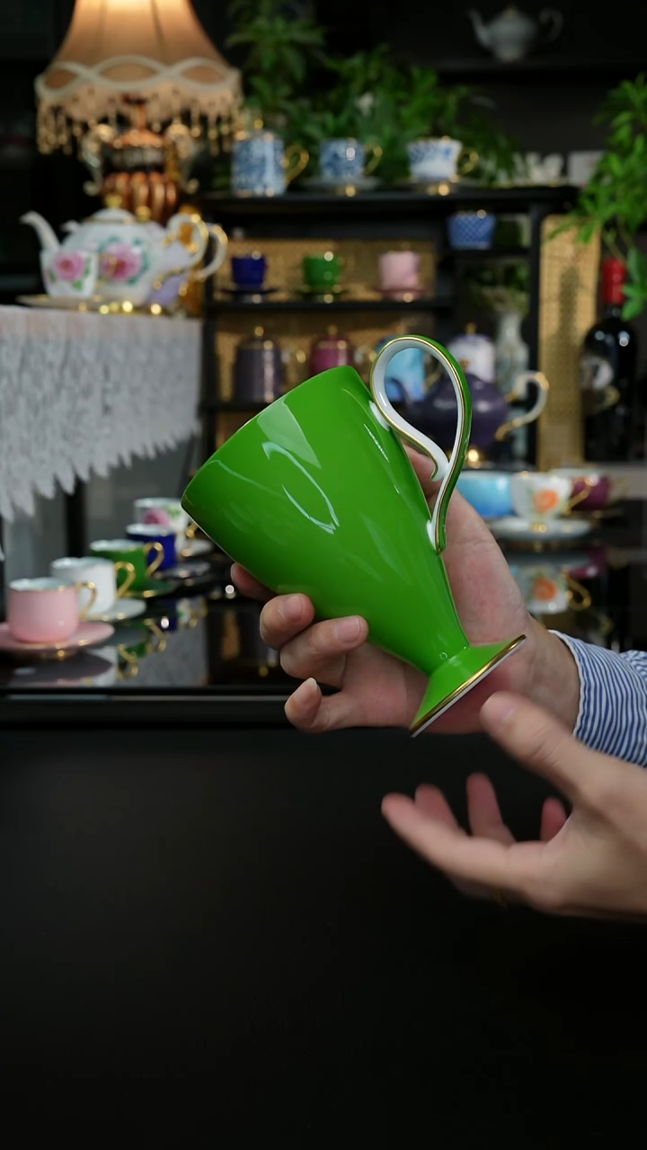 二等品苹果绿马克杯