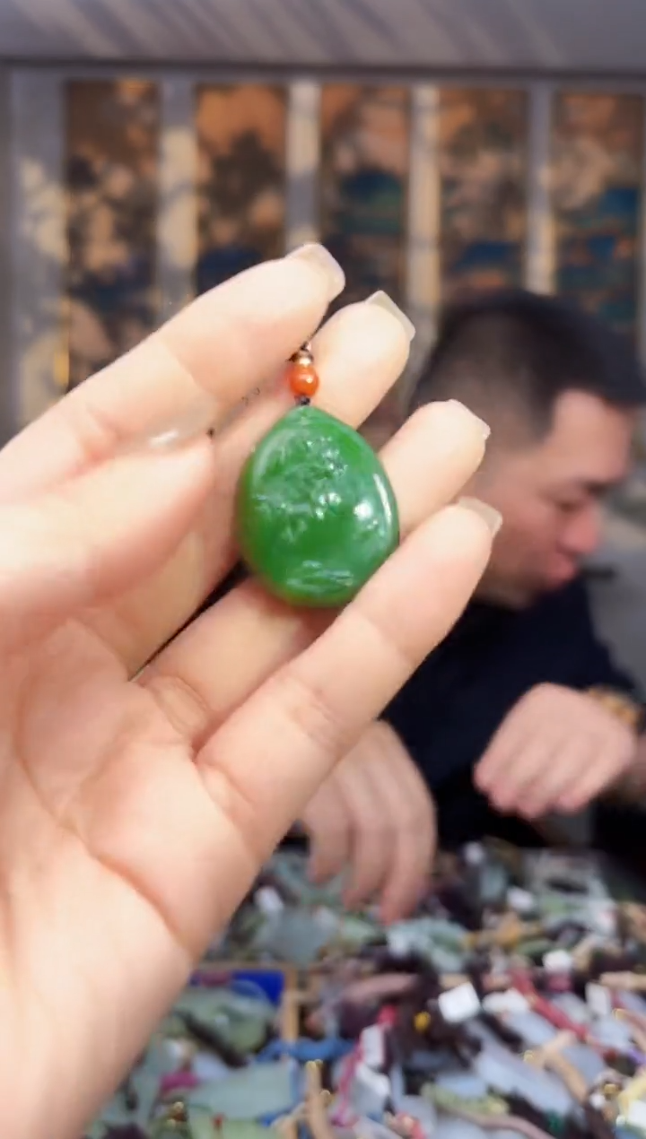 【闪购商品】和田玉挂件未镶嵌拍一发一