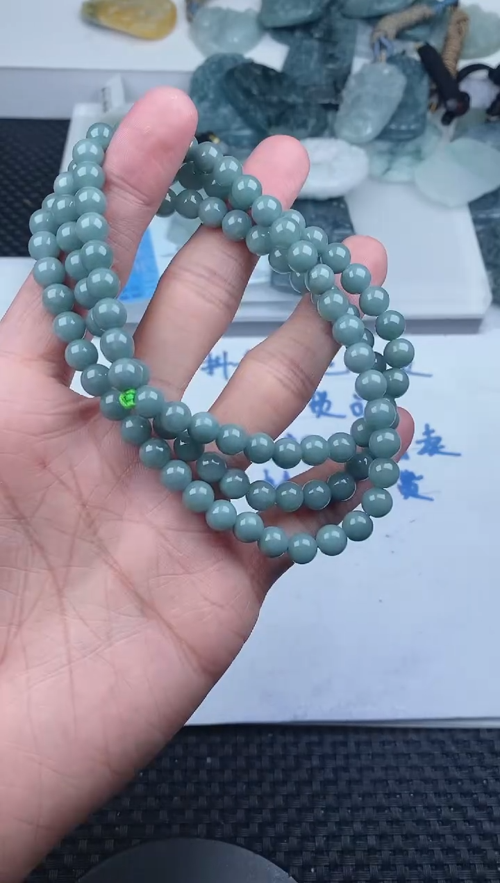 翡翠未镶嵌颈饰111111111111