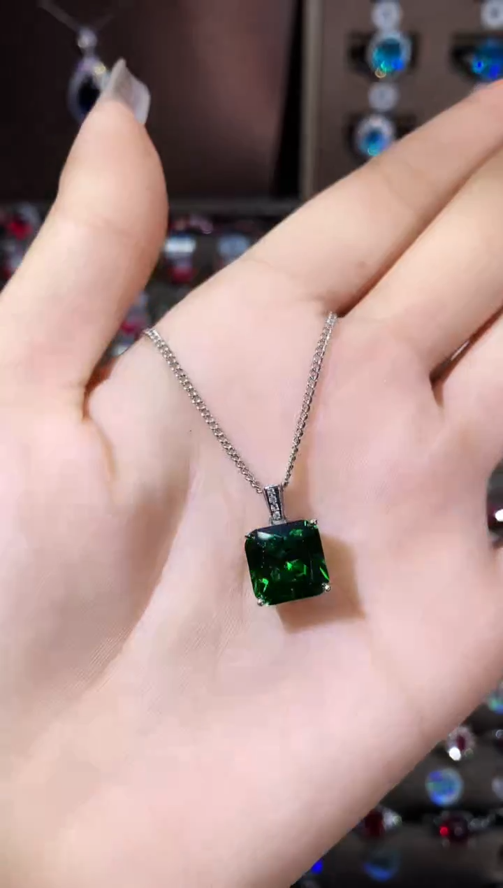 无坠链均925银莎弗莱绿色吊坠
