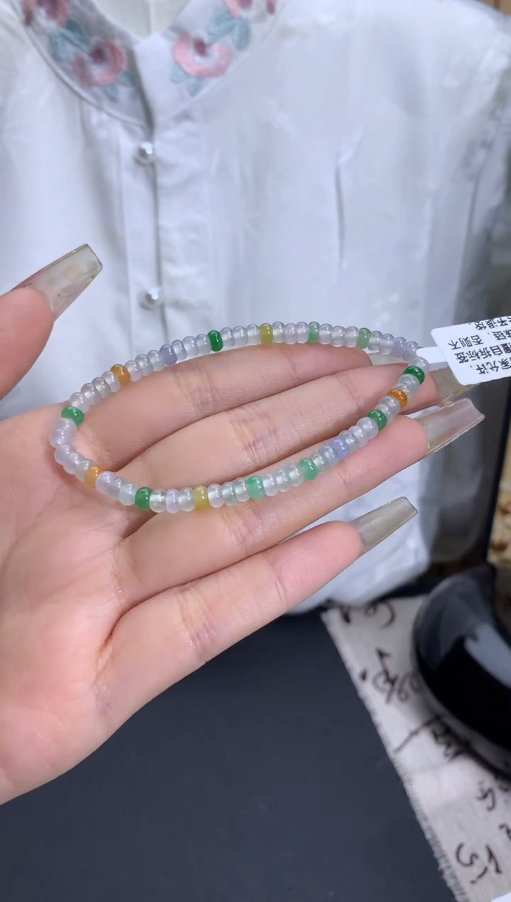 【闪购商品】翡翠手链未镶嵌卡4.4mm