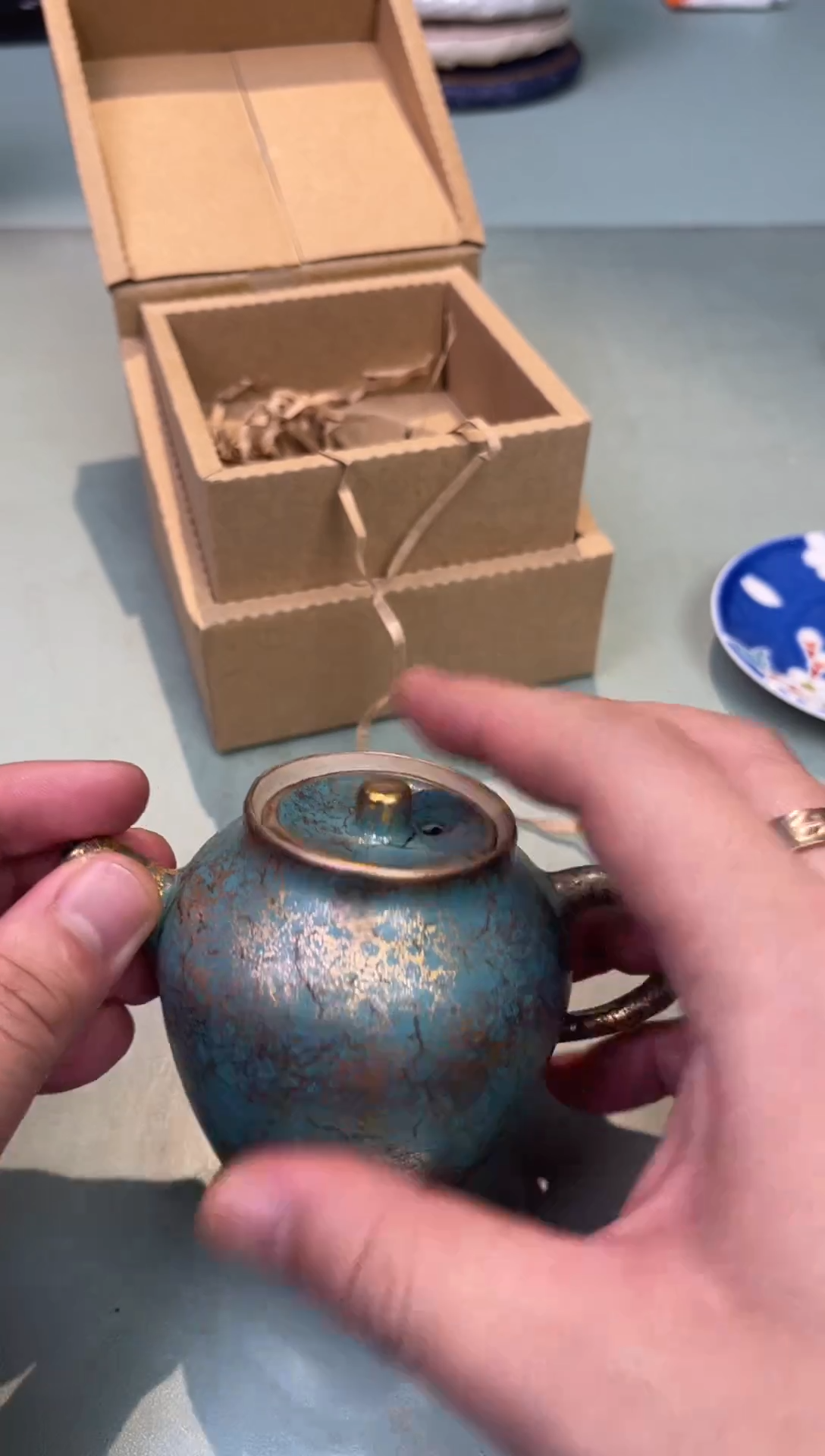 【闪购商品】瓷片昭龙壶                