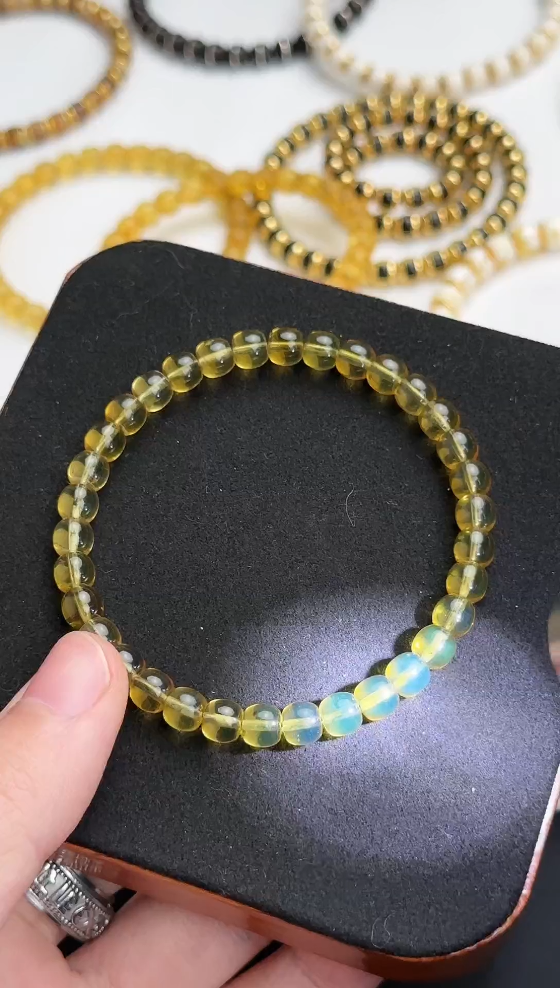 【闪购商品】琥珀裸石未镶嵌缅甸蓝珀手串微瑕6.0mm