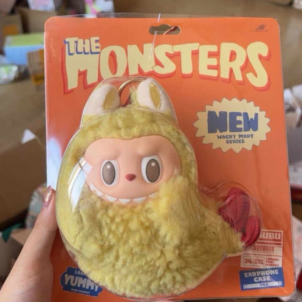 国版炸虾耳机包毛绒挂件