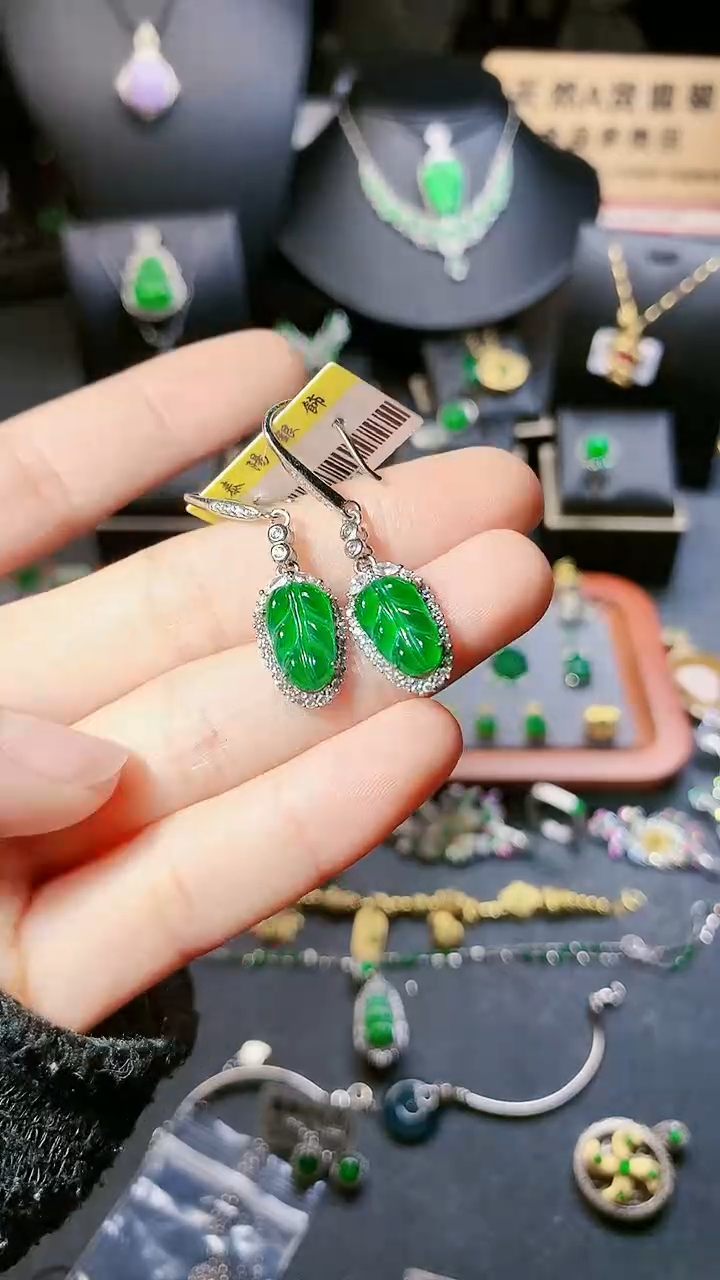 【闪购商品】翡翠耳饰银S925镶嵌耳饰