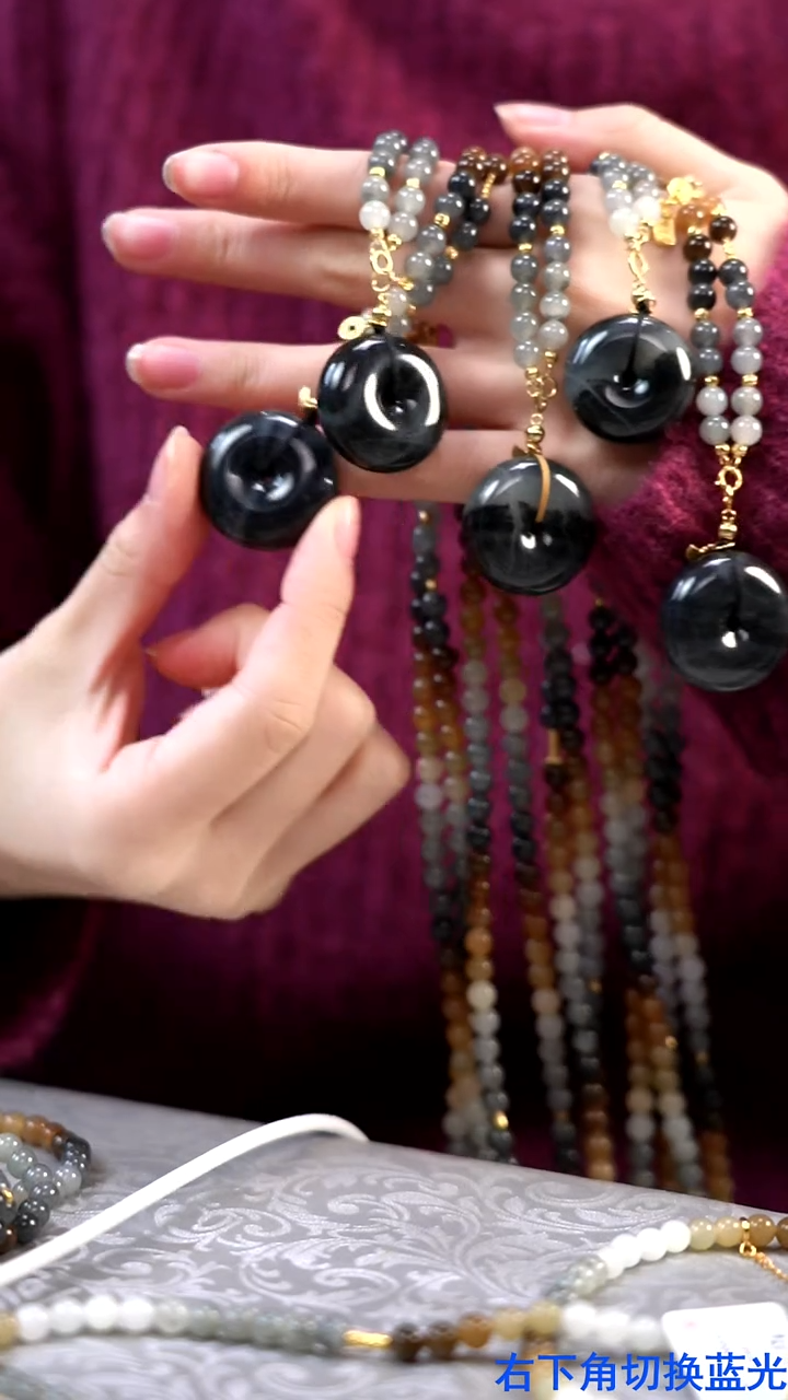 颈饰未镶嵌和田玉青花平安扣【随机发货】