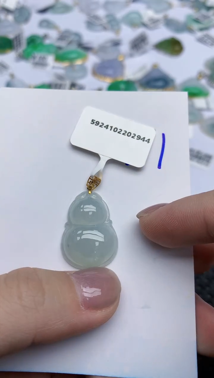 【闪购商品】翡翠颈饰18K金镶嵌天然翡翠A货