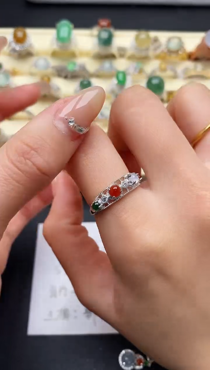 【闪购商品】翡翠戒指银S925镶嵌3333333+5