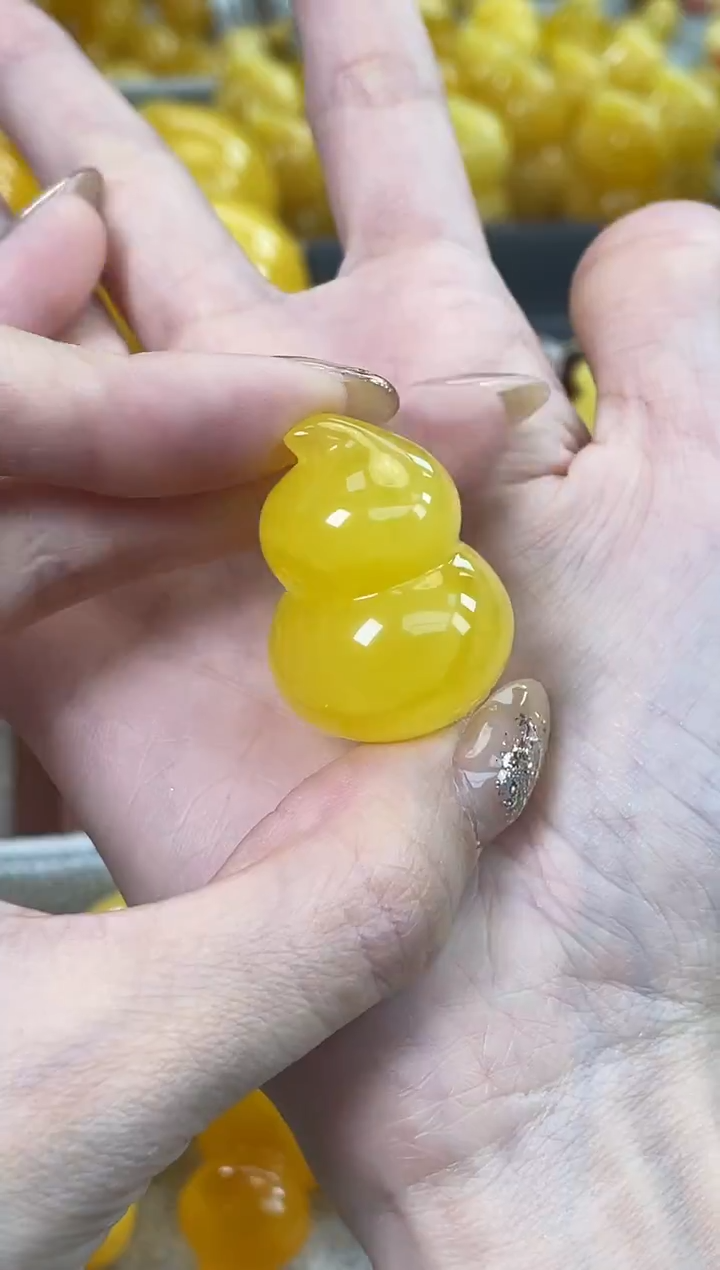 裸石琥珀未镶嵌J34