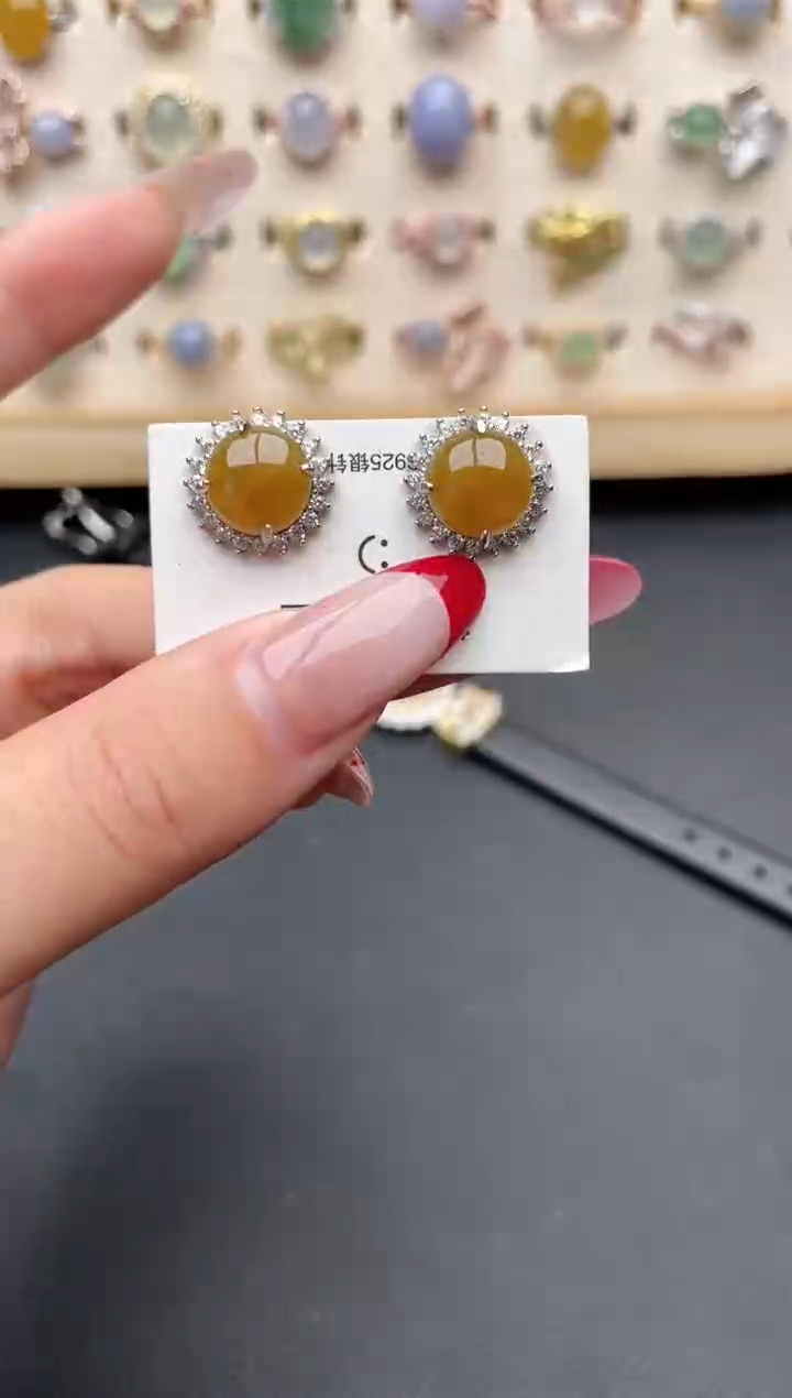 【闪购商品】翡翠戒指银S925镶嵌一物一证一礼盒1